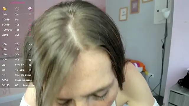 lauren rios7 online show from 10-25-25, 02:02