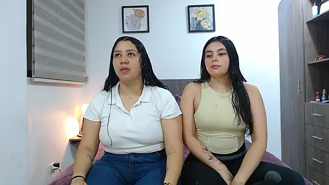Snapshot of Scarlett_Jazmin chatting on 05-16-26, 04:53 Scarlett Jazmin online show from 05-16-26, 04:53