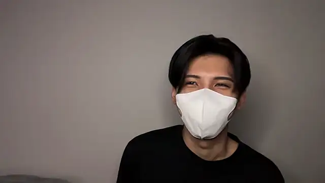 Snapshot of Lio_kun chatting on 01-13-26, 01:38 Lio kun online show from 01-13-26, 01:38