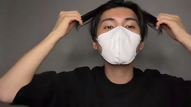 Snapshot of Lio_kun chatting on 02-10-26, 12:20 Lio kun online show from 02-10-26, 12:20