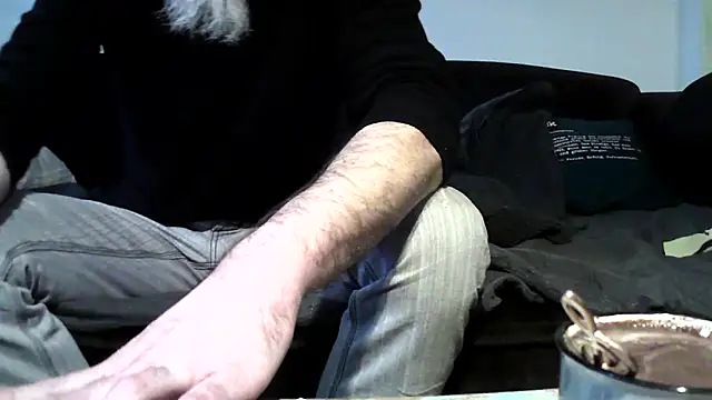 Snapshot of Kingsscepter chatting on 01-21-25, 04:05 Kingsscepter online show from 01-21-25, 04:05