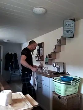 Snapshot of Kingsscepter chatting on 02-15-25, 02:55 Kingsscepter online show from 02-15-25, 02:55