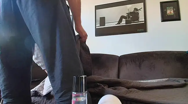 Snapshot of Kingsscepter chatting on 02-27-25, 10:37 Kingsscepter online show from 02-27-25, 10:37