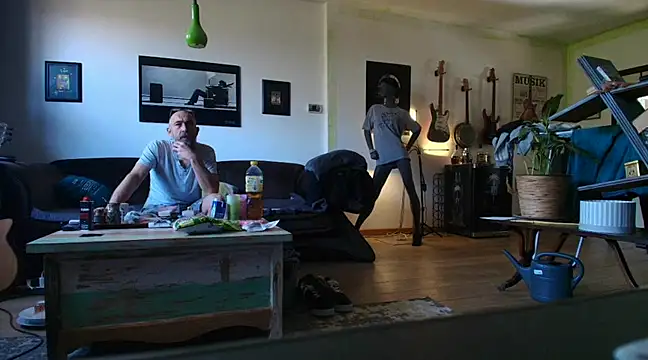 Snapshot of Kingsscepter chatting on 03-02-25, 10:56 Kingsscepter online show from 03-02-25, 10:56