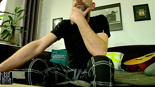 Snapshot of Kingsscepter chatting on 03-05-25, 06:34 Kingsscepter online show from 03-05-25, 06:34