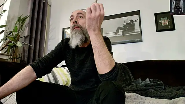 Snapshot of Kingsscepter chatting on 03-15-25, 06:10 Kingsscepter online show from 03-15-25, 06:10