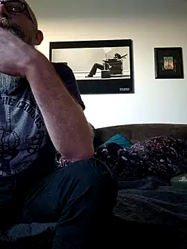 Snapshot of Kingsscepter chatting on 03-05-26, 04:58 Kingsscepter online show from 03-05-26, 04:58