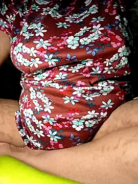 Snapshot of hotty_manisha chatting on 07-10-26, 05:37 hotty manisha online show from 07-10-26, 05:37
