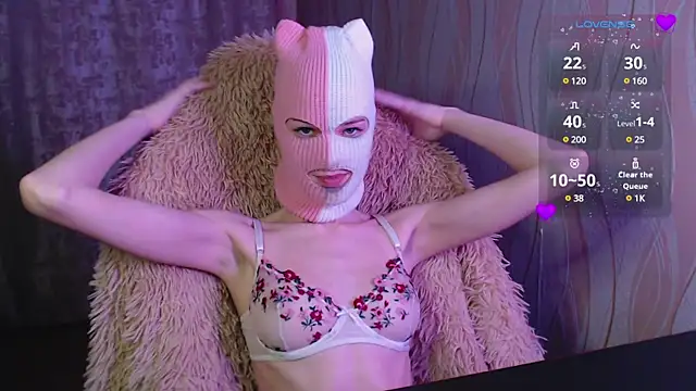 Domiiiniiicana online show from 12-12-24, 02:44