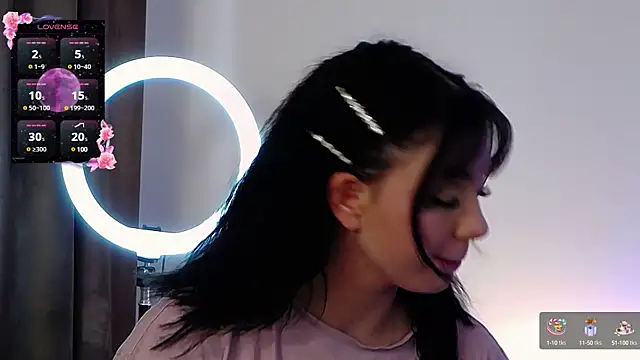 AveryWillow online show from 03-05-25, 02:45