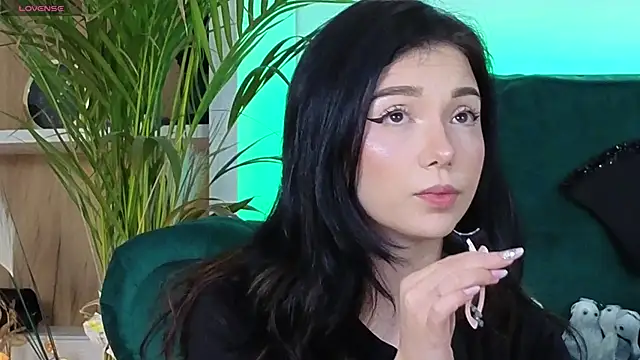 AveryWillow online show from 11-02-25, 07:55