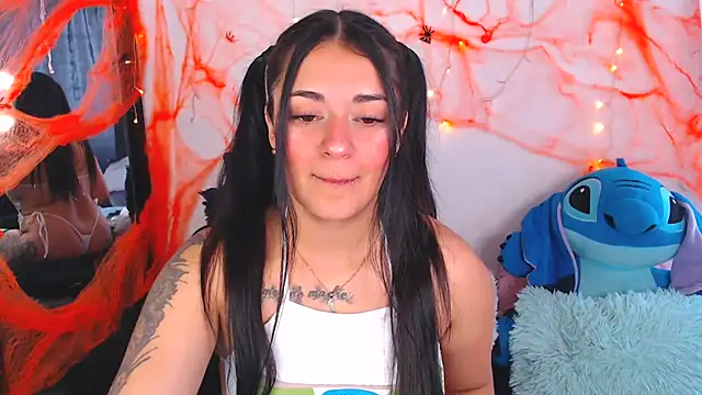 Samanta james19 online show from 10-31-25, 02:51