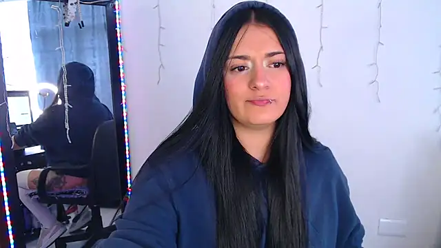Snapshot of Samanta_james19 chatting on 05-07-26, 06:57 Samanta james19 online show from 05-07-26, 06:57