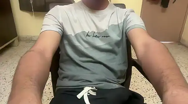 Snapshot of rahul_4u chatting on 03-21-25, 09:56 rahul 4u online show from 03-21-25, 09:56