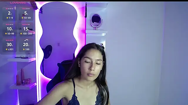 Snapshot of AMBER_LOVE22 chatting on 09-08-25, 06:40 AMBER LOVE22 online show from 09-08-25, 06:40