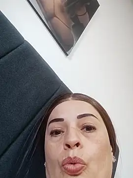  Prinscarlet  online show from 10-02-25, 10:17