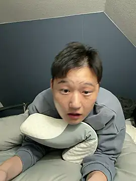 tuki fu online show from 04-24-26, 12:07