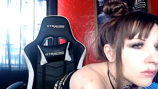 Snapshot of daddy_girl88 chatting on 01-29-25, 05:13 daddy girl88 online show from 01-29-25, 05:13