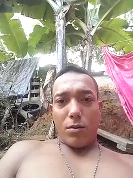 Snapshot of tayson_ chatting on 12-31-24, 12:36 tayson online show from 12-31-24, 12:36