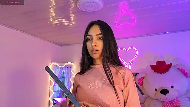 Jazmin tay online show from 10-02-25, 11:39