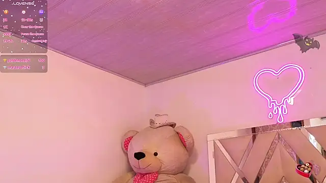 Jazmin tay online show from 11-08-25, 12:05