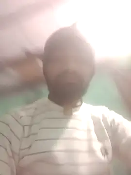 Snapshot of Surajpuja79 chatting on 01-06-26, 12:09 Surajpuja79 online show from 01-06-26, 12:09