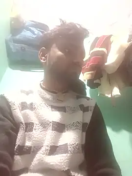 Snapshot of Surajpuja79 chatting on 01-14-26, 02:28 Surajpuja79 online show from 01-14-26, 02:28