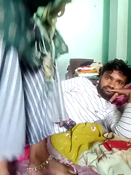 Snapshot of Surajpuja79 chatting on 02-20-26, 08:05 Surajpuja79 online show from 02-20-26, 08:05