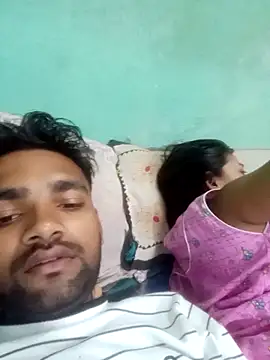 Snapshot of Surajpuja79 chatting on 02-23-26, 06:05 Surajpuja79 online show from 02-23-26, 06:05