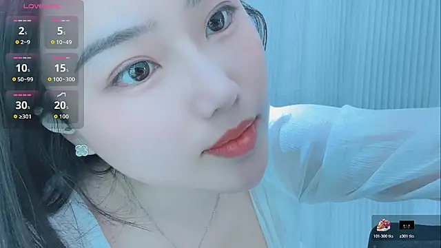 Snapshot of yoyo520- chatting on 01-06-26, 07:50 yoyo520- online show from 01-06-26, 07:50