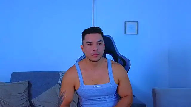 estebandelouis online show from 07-12-26, 02:08