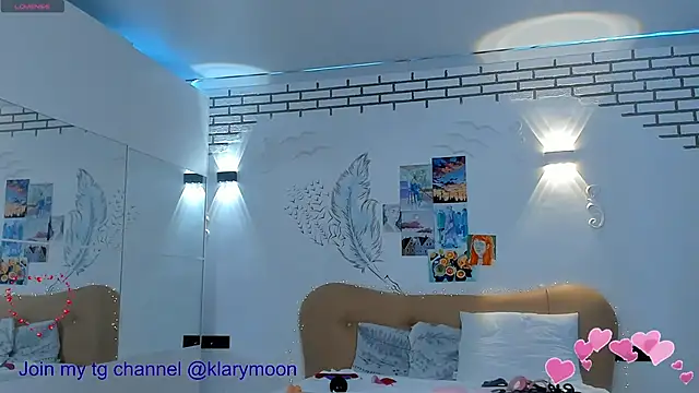 Snapshot of cute_stefania chatting on 02-14-25, 12:25 cute stefania online show from 02-14-25, 12:25