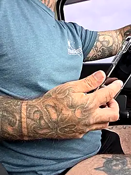 dadbod1178 online show from 11-06-25, 06:20