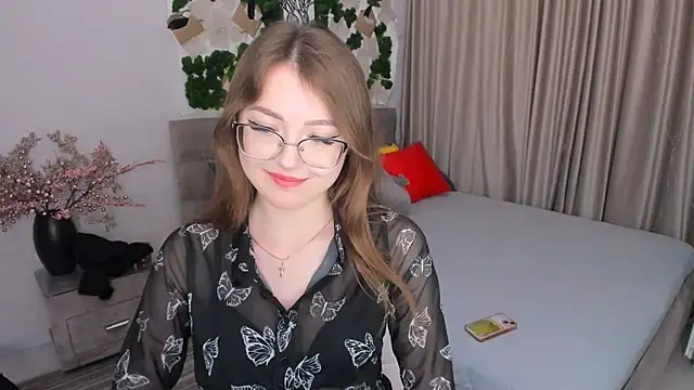 SereneFlame online show from 02-04-25, 07:11