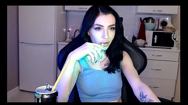 NancyLovee  online show from 12-05-24, 10:45