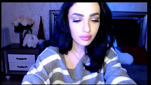 NancyLovee  online show from 01-11-25, 11:24