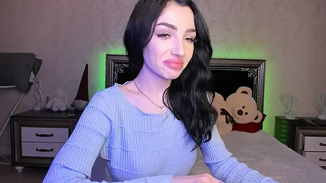 NancyLovee  online show from 03-21-25, 12:51
