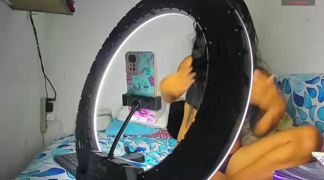 Snapshot of Nenita_Hot_ chatting on 03-11-25, 07:58 Nenita Hot online show from 03-11-25, 07:58