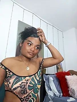 gianna smith online show from 12-18-25, 07:58