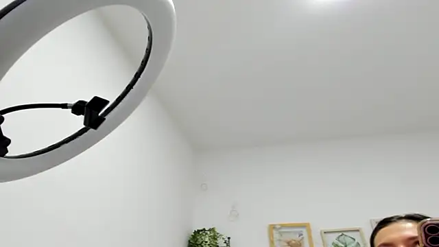 megan 29 online show from 04-21-26, 06:55