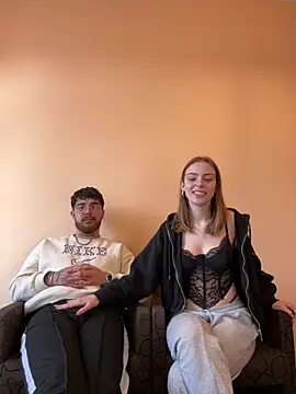 MrAndMrsSavage online show from 03-04-25, 03:15