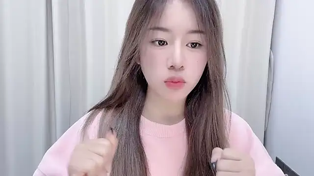 chloe-01 online show from 12-09-24, 12:19