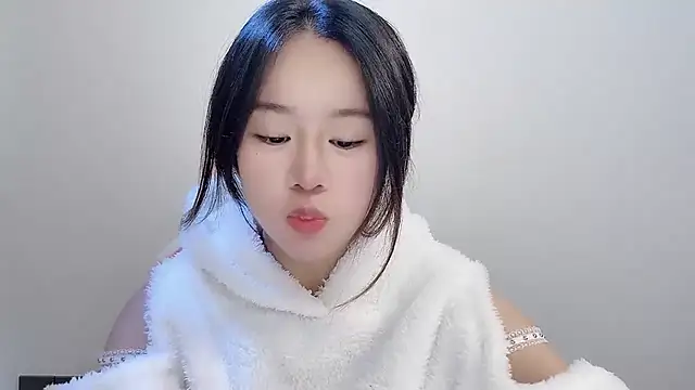 Snapshot of chloe-01 chatting on 11-23-25, 03:50 chloe-01 online show from 11-23-25, 03:50