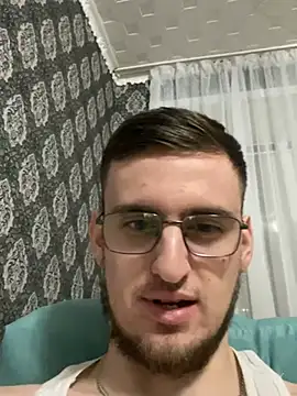 GrahamSouth online show from 12-29-24, 03:57