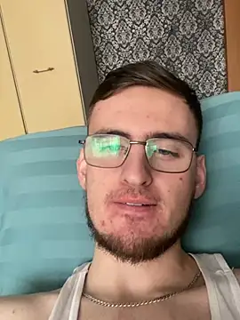 GrahamSouth online show from 12-30-24, 08:21