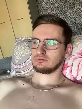 GrahamSouth online show from 02-07-25, 04:27