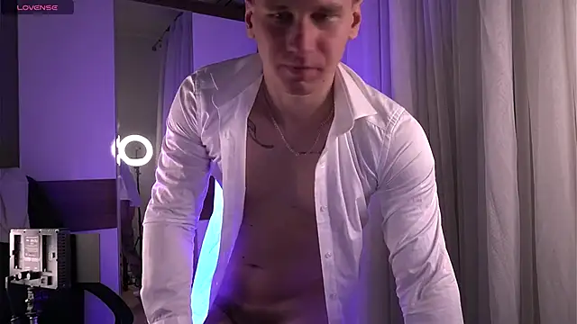 Snapshot of vance_rulez chatting on 11-28-25, 07:05 vance rulez online show from 11-28-25, 07:05