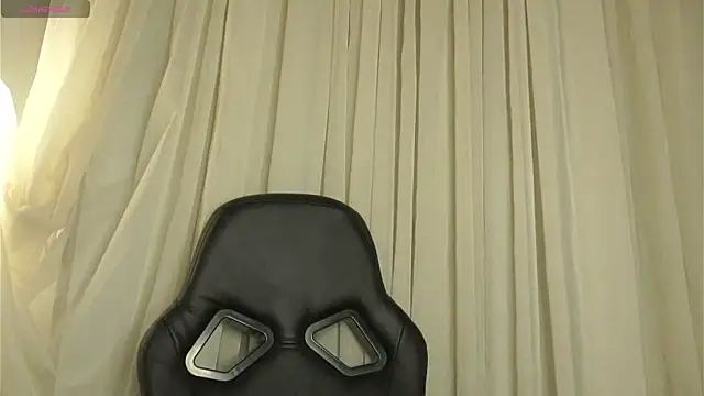 Snapshot of vance_rulez chatting on 01-18-26, 06:12 vance rulez online show from 01-18-26, 06:12