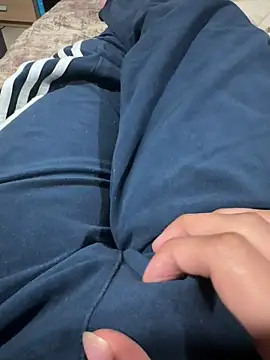 Snapshot of sonug0912 chatting on 12-15-24, 10:47 sonug0912 online show from 12-15-24, 10:47