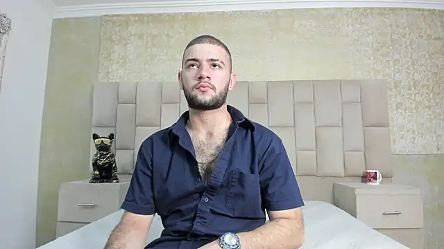 MaximusDick1  online show from 10-31-25, 03:40